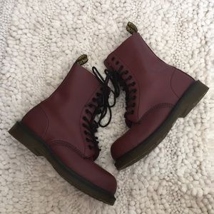 dr martens 10 hole cherry red